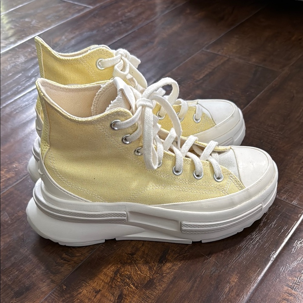 ConverseRun Star Legacy CX High 'Yellow' - Women’s Size 6.5 A00872C